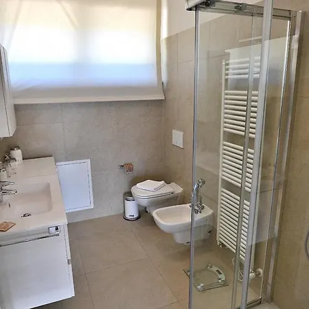 Holiday home Bellavista Torri Del Benaco